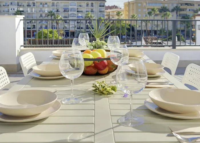 公寓 Incredible Terrace, Sea Views, Great Location *