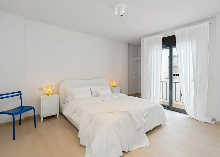 Incredible Terrace, Sea Views, Great Location 公寓 埃斯特波纳