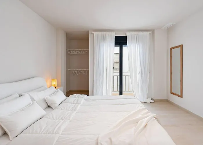 公寓 Incredible Terrace, Sea Views, Great Location *